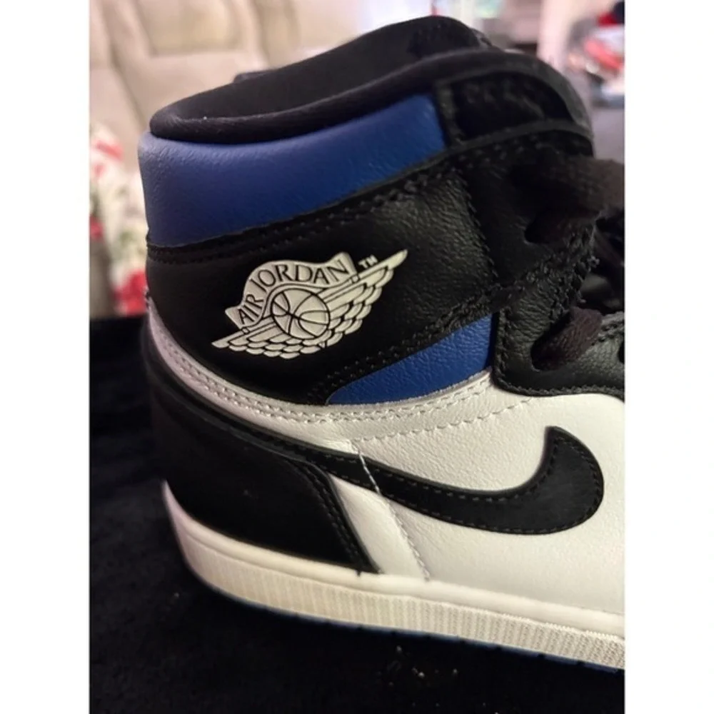 Nike Air Jordan 1 Retro High OG Royal Toe Black White Blue 555088-041 Mens 8.5